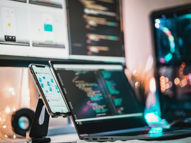 Demystifying RPA: From “Scripted Bots” to the “Hands of AI”